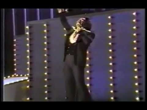 Shadow Dancing (Live)