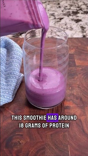 HIGH-PROTEIN SILKEN TOFU BERRY BANANA SMOOTHIE— No Protein Powder