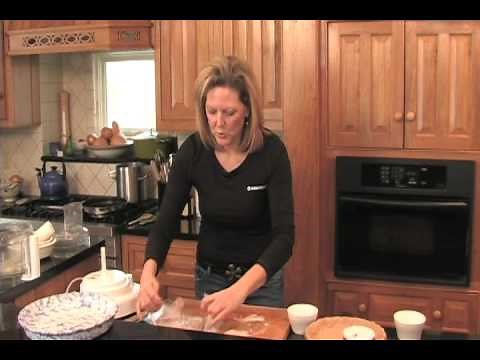 How to Make Pie or Quiche Dough