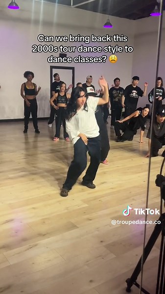 Bringing Back 2000s Tour Dance Style for Dance Classes