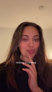 Manifest Money & Blessings: Claim Your Wealth Flow