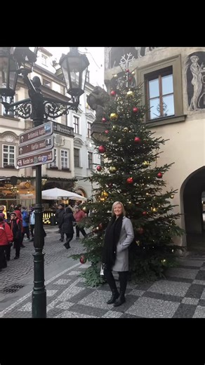 Prague, Czech Republic at Christmas feels like stepping into a fairytale 🇨🇿🎄 Twinkling lights in Old Town Square, the smell of svařák in the air, and cozy wooden stalls filled with ornaments, pastries, and winter treats. From iconic markets to quiet cobblestone streets, this city truly shines during the festive season ❄️✨ #Prague #CzechRepublic #ChristmasMarkets #FestiveTravel #WinterInEurope 🎄✨ | Victoria Banks