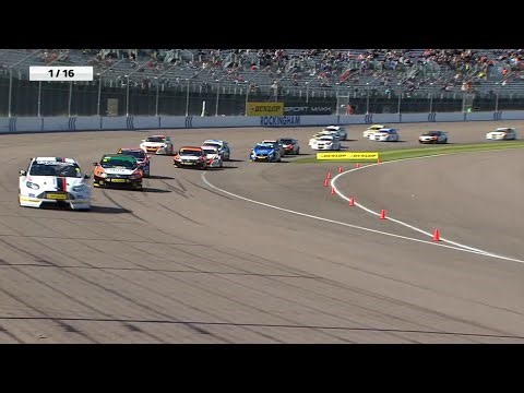 BTCC 2015 - Round 8 - Rockingham