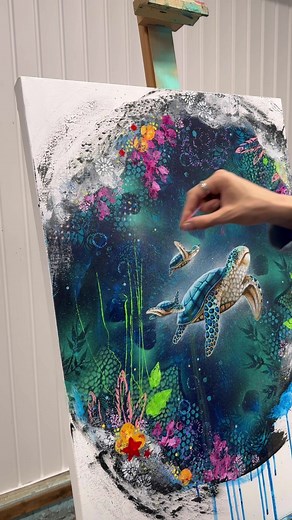 Réponse à @Laurianne Mane Voici une œuvre de tortues que j’ai réalisée il y a plusieurs mois, mais que je vous dévoile seulement maintenant, car elle fait partie de ma collection de puzzles 😀 six œuvres sont disponibles en puzzles, vous pouvez les voir sur mon site ! *l’originale est vendue #artistepeintre🎨 #animalpainting #femmeartiste #colorfulartwork #quebecartiste