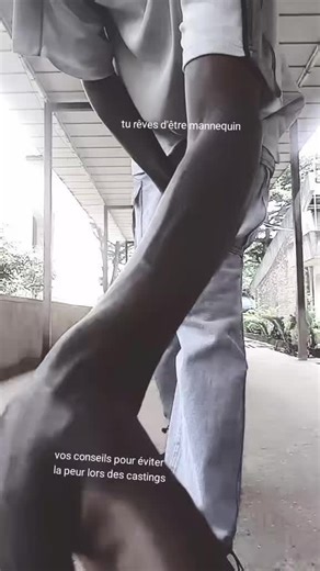 vous savez à quel point j'ai peur lors des castings, les juristes me font tellement peur #confidence #runway #paris #congo🇨🇩kinshas🇨🇩🇨🇬 #kivu