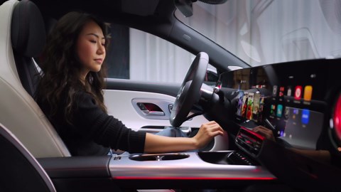 2025 Mercedes-Benz GLC 4th generation MBUX - Videostreaming RIDEVU provided by Sony Pictures Entertainment in IMAX Enhanced