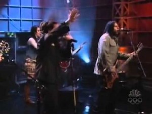 P.O.D.: quando Katy Perry, antes da fama, foi back vocal do grupo