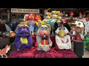 Chuck E. Cheese Animatronics Performing at American Treasure Museum