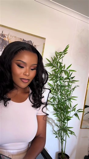 #capetownmakeupartist #capetownwiginstallation #makeptutorials #graduationmakeup #fyp Samrc