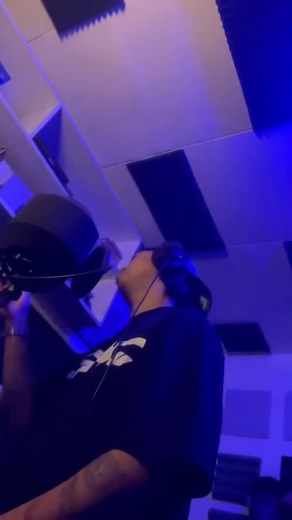 88 reactions · 4 comments | Yuridope sa Bedroom Studio ❤️ | Ayzakk Panganiban | Facebook