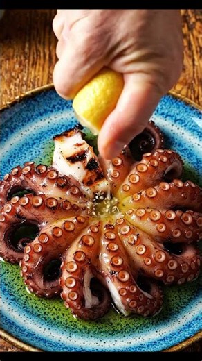 Crispy, Smoky, Tender: Authentic Greek Grilled Octopus 🤤