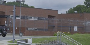 Officials say Vt. prison staffing plan working; Union says it falls short