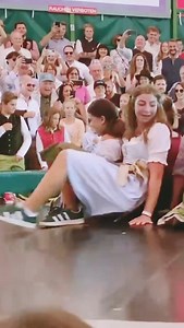 850 reactions · 5 comments | Why Devil's Wheel NEEDS Seatbelts!  #reels #SafetyFirstFail #RideRedesign #EngineeringFlaw | Devils Wheel Oktoberfest | Facebook