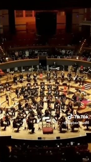 ps3 startup sound um heroi do coração topic ps3 lionsgate logo but on the farm super simple songs