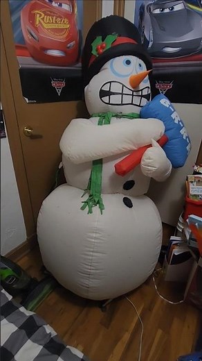 Gemmy 2015 airblown inflatable shivering snowman inflation #xmas #gemmy