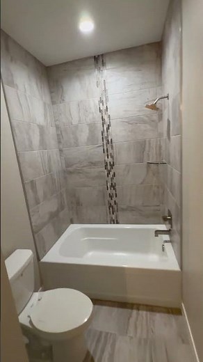 Bathroom Paint Reveal | Accessible Beige Walls & Alabaster Trim