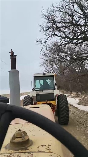 CASE 1070 and 800 vintage Tractors #1070 #800vintage #tractor #tractorlife | Jonah