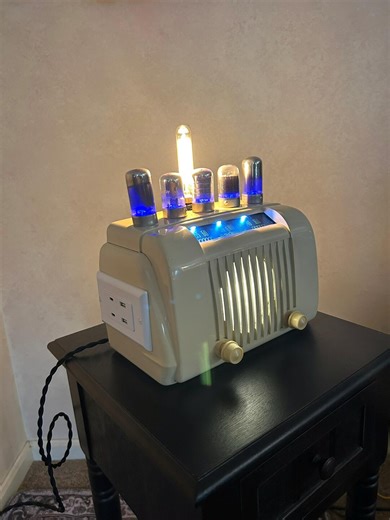 Vintage Crosley Tube Radio LED Lamp & USB Phone Charger – Upcycled Blue Tube Light Decor - Etsy