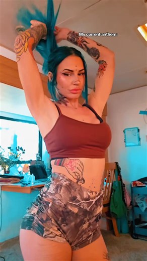Savannah Leigh on Instagram: "Move beech, get out the way 🤷‍♀️ - - - - - - - - - - - - - - - #yallternative #inkedgirls #tattoos #piercings #horsegirl #deserthuntress"