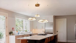 Modern Gold Ring Chandelier LED Circle Geometric Pendant Light Dimmable 3 Rings Ceiling Light Fixtures High Ceiling Foyer Chandelier for Living Room Dining Room Bedroom