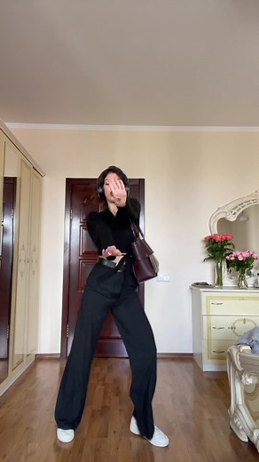 did this instead of my gym training hahahahaha #dance #milanrecordspartner