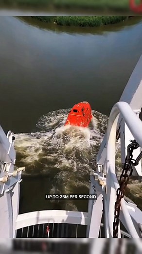 Freefall Lifeboat Test — The Ultimate Maritime Safety Dril #fblifestyle #MaritimeSafety #FreefallLifeboat #EmergencyDrill #OceanTraining | KADE DA