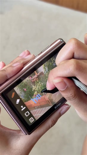 Digital Camera Review: Capture Your Art Creatively