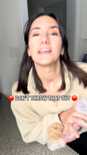 38K views · 373 reactions |  don’t throw out that stale cereal! Easy muffin recipe for how to use stale cereal. This is also ratio-wise a good base for a quock and versatile breakfast muffin recipe #muffins #lowwasterecipe #easysnackideas | Mac Larena Club | Facebook