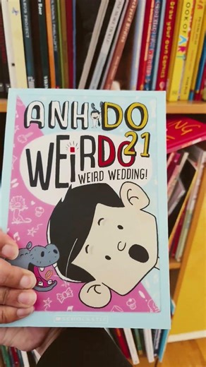-pick a random book, turn to page 17- #books #booktube #funny