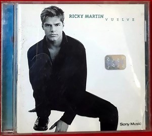 Ricky Martin - Vuelve