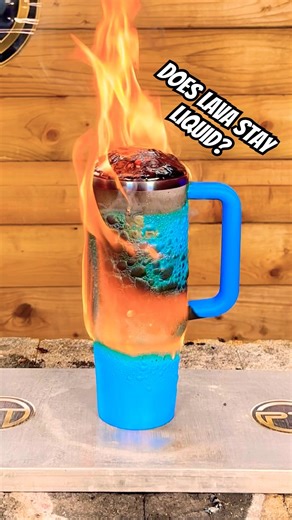 1600C° LAVA vs. Blue Stanley Cup! Will it keep the lava liquid for a long time?