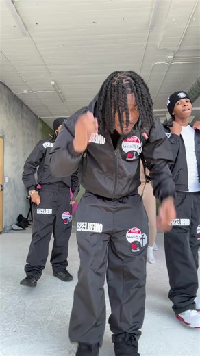 #fypシ゚viral #viralvideo #trending #photoshoot @Luhgio @Ð Ř Ë Ŵ | photo shoot