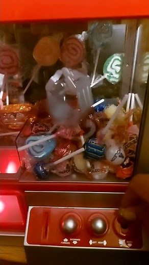 Candy Grabber Machine Yummy Candies