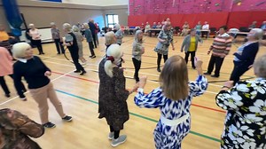 Tea and tunes were the order of the day at Gilford Community Centre as we began our #positiveageingmonth celebrations. Thanks to all the Texan twinkle toes who dusted off their dancing shoes and stepped out in style! We don’t know if it was the music, refreshing cuppa or seeing the Deputy Lord Mayor‘s dance moves, but everyone got into the swing and had a toe-tappin’ time! 🕺💃🙌 Keep dancing at weekly 'Dance in the Daylight' classes in Dromore Community Centre and Banbridge Leisure Centre, and 