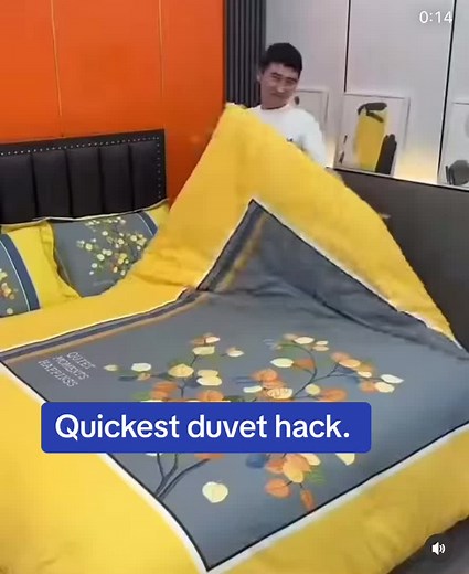 Want to fold your duvet in 11 seconds? Here's the simplest hack ever. And if you're looking to improve your sleeping habits, check out wittyglam_beddings.#duvet #cotton #polish