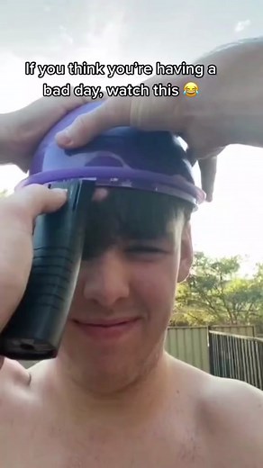 I felt the last guys pain 🤣🤣 #failvideos #failfriday #baddaynotabadlife #oops 🎵:Bad Life - @Sigrid 🎶