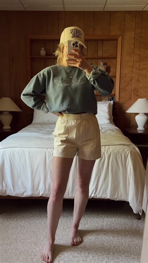 Embroidery Your Summer Aesthetic in 20 Seconds