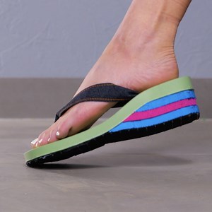 11K views · 33 reactions | Easy Flip-Flop Lift Hack for Foot Protection #fblifestyle | 5-Minute Crafts Teens | Facebook