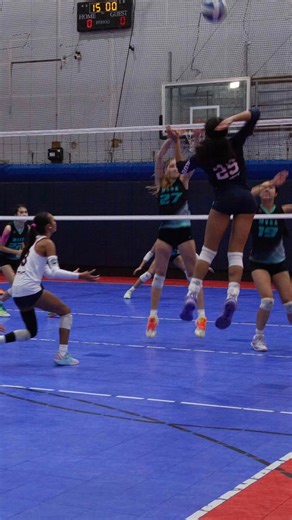 Arianna Isabelle Howard on Instagram: "Working the Middle Position. And I’m excited to play in a position that’s normally for taller, bigger players. #MyInnerVoiceSpeaking🗣️ #ParamountVBC🏐 #volleyballgoals🏐❤ #MonsterInTheMiddle25👹 thequietstorm25⛈️"