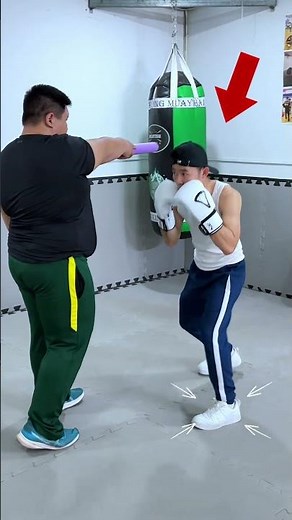 How to Defend Correctly in Boxing 🥊 #BoxingTraining #BoxingForBeginners #HienBoxingOfficial