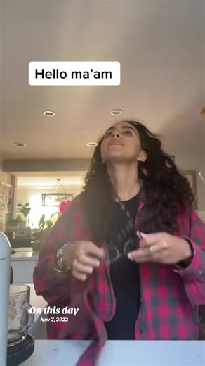 #onthisday “only god could bloom in concrete” Poem by @thedailyvictorian ❤️ #magdalena #magdalenepriestess #deconstruction #fullyhumanfullydivine