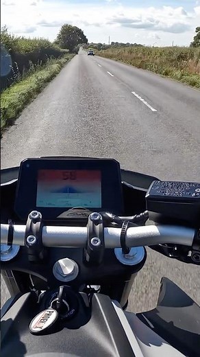 Yamaha MT-07, Instant gear change! 🚀