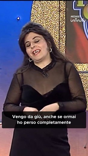 La prima volta di Anna Maria Barbera sul palco di #Zelig 😍 Le puntate, nuove e storiche, le clip più divertenti del mondo di #Zelig ti aspettano qui https://zelig.mediaset.it/ | Zelig