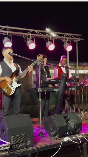 Seguimos compartiendo videítos ❤️⚡️@Grupo Flecha Oficial @N O E L I A #uruguay🇺🇾 #grupoflechauruguay #cumbia #cumbiaargentina #cumbiaargentina #musicaenvivo #charangasparabailar #mariabecerra #cumbiadelinterior #musicatropicaluruguaya #charangauruguay #dosyuno #parejasdebaile #parejasbailando #envivo🔴 #artigasuruguay🇺🇾🇺🇾 #riverauruguay #paysanduuruguay #tacuarembo🇺🇾 #duraznouruguay #floridauruguay🇺🇾 #canelonesuruguay #sanjoseuruguay🇺🇾