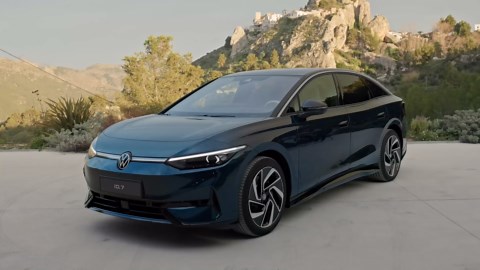 Nio ET5 Driving Review – Electric Sedan