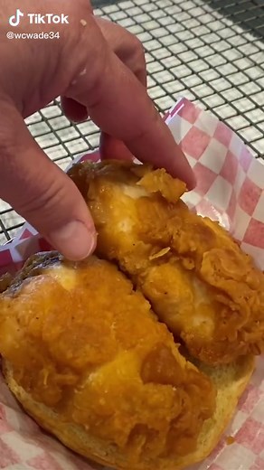 Delicious Fried Grouper Sandwich Recipe