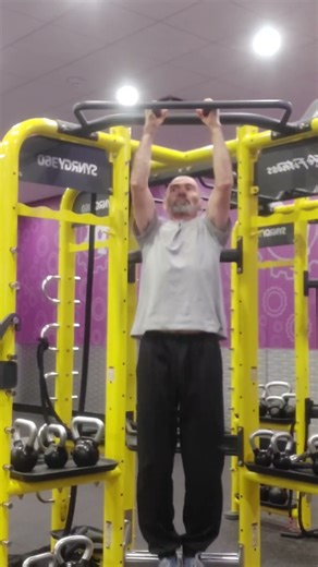 pull Ups #workout #workoutchalleng #pullups#