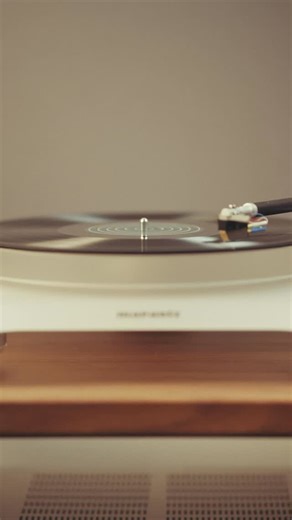 349 reactions · 10 comments | The perfect Hi-Fi setup does exist! With TT-15 and Model 30 your record collection will sound better than ever. Defined by its pristine sound, immaculate detailing, and superior quality cartridge, TT-15 reproduces immaculate high-fidelity. #MarantzHiFi #LuxuryAudio #VinylCollection #RecordCollection #Turntable | Marantz Official | Facebook