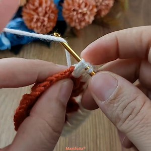 14K views · 159 reactions |  3D eye-catching  bed cover pillow model #knitting #crochet | Crochet&Knitting by marifu6a | Facebook