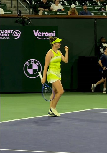 Linda Noskova Advances to WTA Quarters at Indian Wells